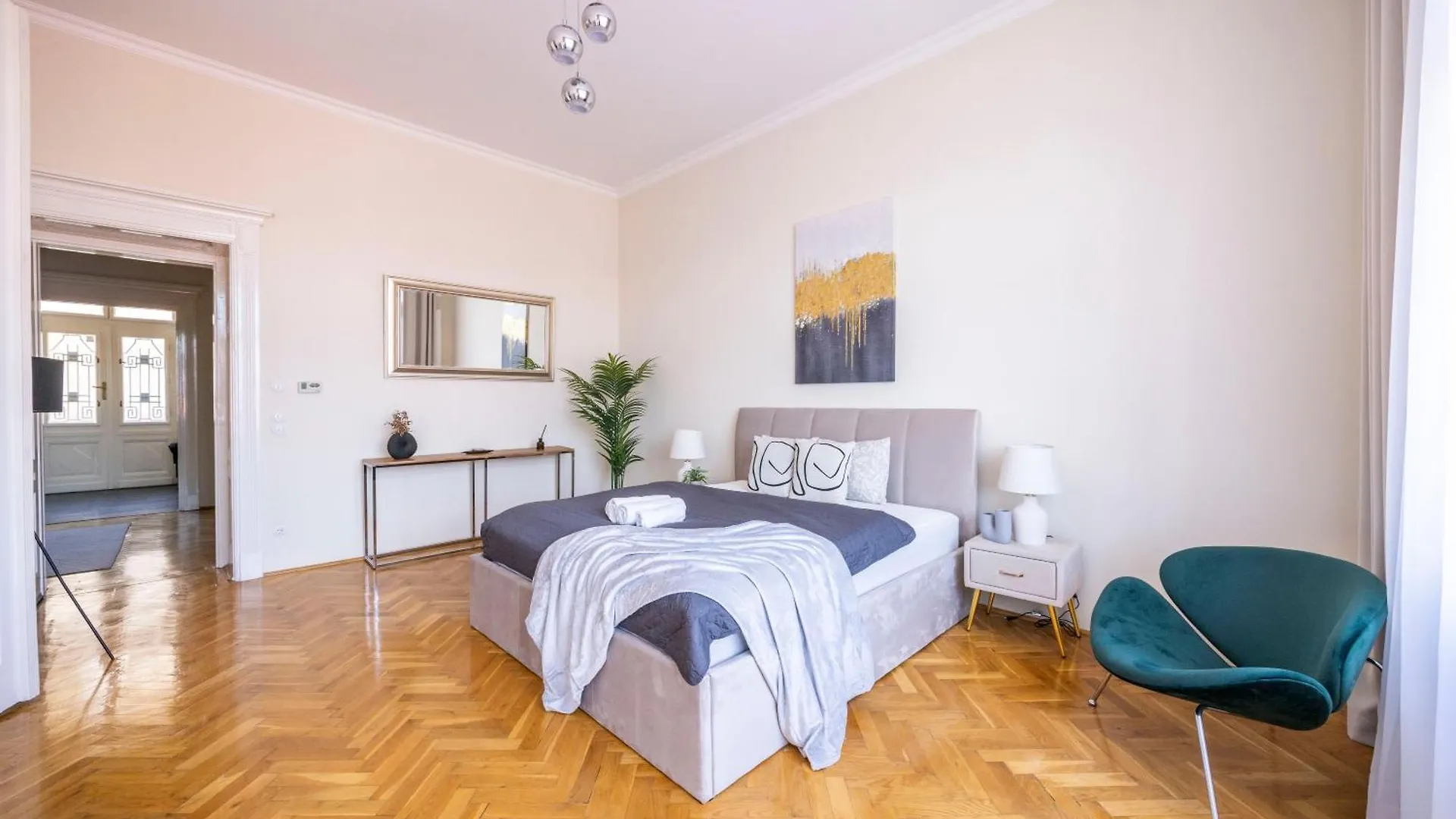 Exclusive & Cozy Central Suite W' Balcony Budapest